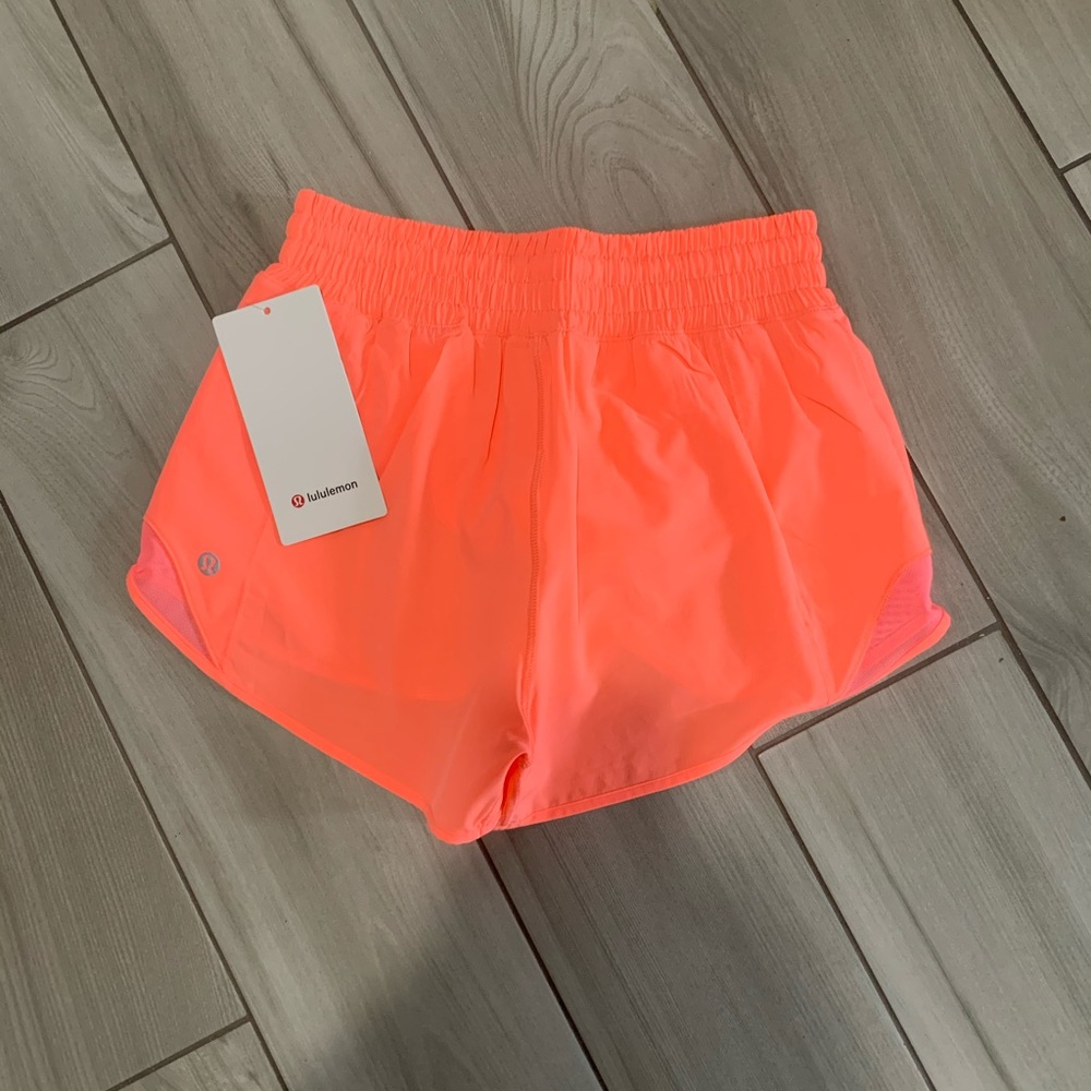 Lululemon Hotty Hot HR Short 2.5” * Sunset - Picture 2 of 8